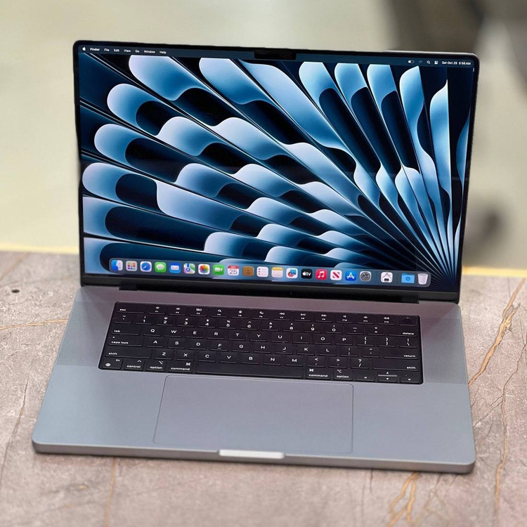 لپ تاپ اپل مکبوک پرو Macbook Pro 16 - 2021 /M1/32/512/M1/16in