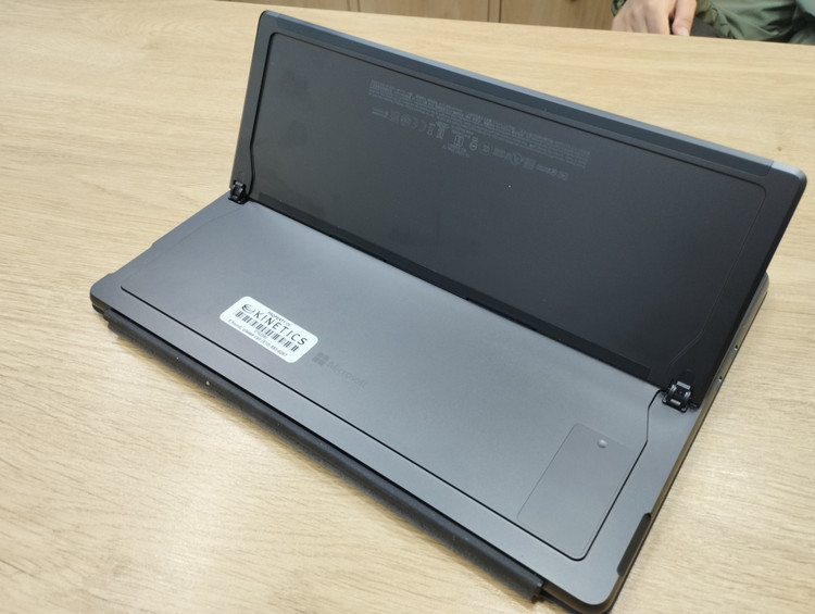 لپتاپ سرفیس پرو 9 Surface Pro 9 /Core i7-1255U /16/256/Intel Iris XE/13in