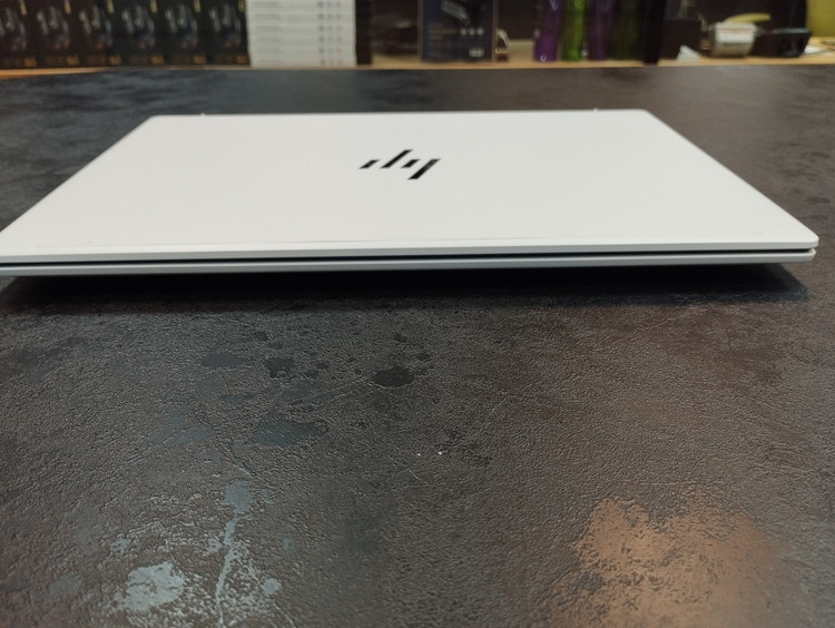 لپتاپ HP Omnibook 7 Aero 13 /Ryzen 7 Ai/32/512/2GB AMD/NPU/13in FHD