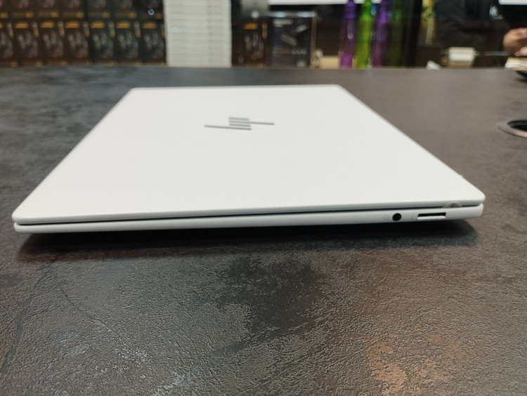 لپتاپ HP Omnibook X 14 /Snapdragon X Elite/16/1TB/Qualcomm Adreno X1/NPU/14in 2K Touch