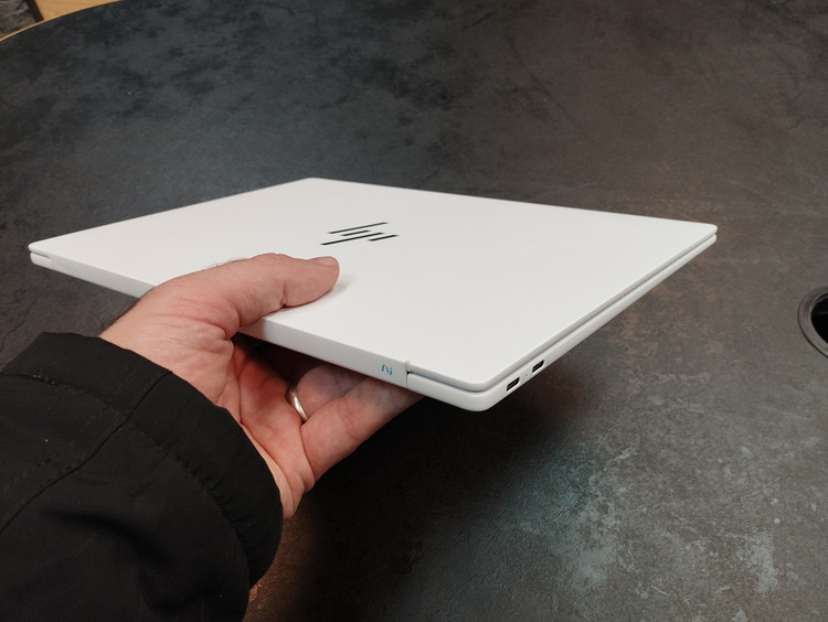لپتاپ HP Omnibook X 14 /Snapdragon X Elite/16/1TB/Qualcomm Adreno X1/NPU/14in 2K Touch