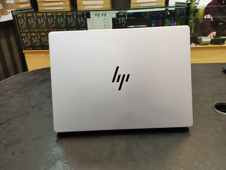 لپتاپ HP Omnibook 7 14/Core Ultra 7-255U/16/1TB/Intel R/NPU/14in 2K