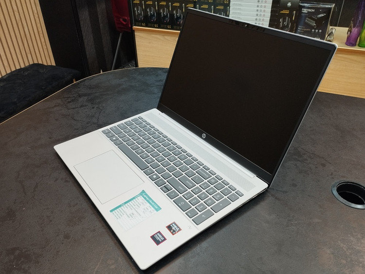 لپتاپ HP Omnibook 5 16/Core Ultra 7-255U/32/1TB/Intel ARC/NPU/16in FHD