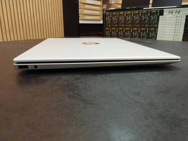 لپتاپ HP Omnibook 5 16/Snapdragon Oryon/16/512/Qualcomm Adreno/NPU/16in FHD