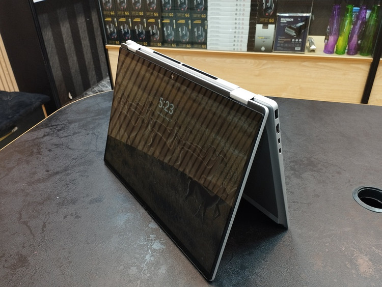 لپتاپ HP Omnibook X Flip 14 /Core Ultra 5-226V/16/512/Intel ARC/NPU/14in FHD Touch 360
