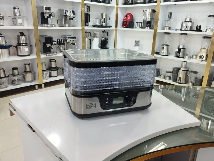 میوه خشک کن بلک کوکر مدل BC-323FD توان 800 وات ظرفیت 5 طبقه