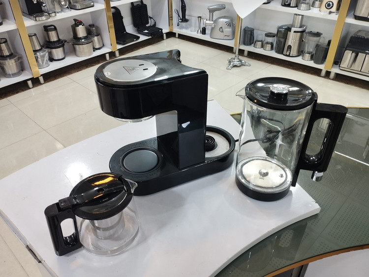 چای ساز و قهوه دم کن بلک کوکر مدل BC-993 توان 1200 وات با 6 حالت تنظیم دما و زمان
