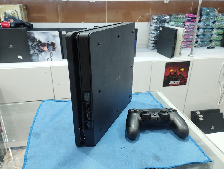 کنسول بازی سونی نسخه اکانتی PS4 Slim ، حافظه 500 گیگابایت