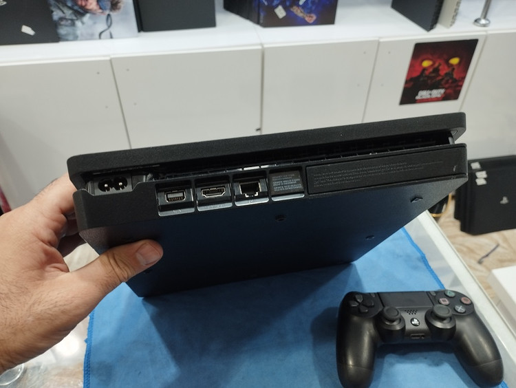 کنسول بازی سونی نسخه کپی خور PS4 Slim ، ورژن 12.52 ، حافظه 500 گیگابایت
