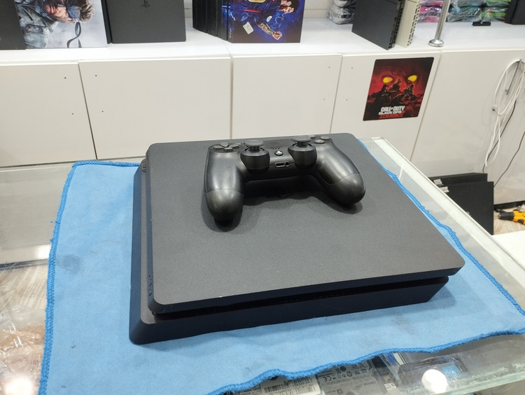 کنسول بازی سونی نسخه کپی خور PS4 Slim ، ورژن 12.52 ، حافظه 500 گیگابایت