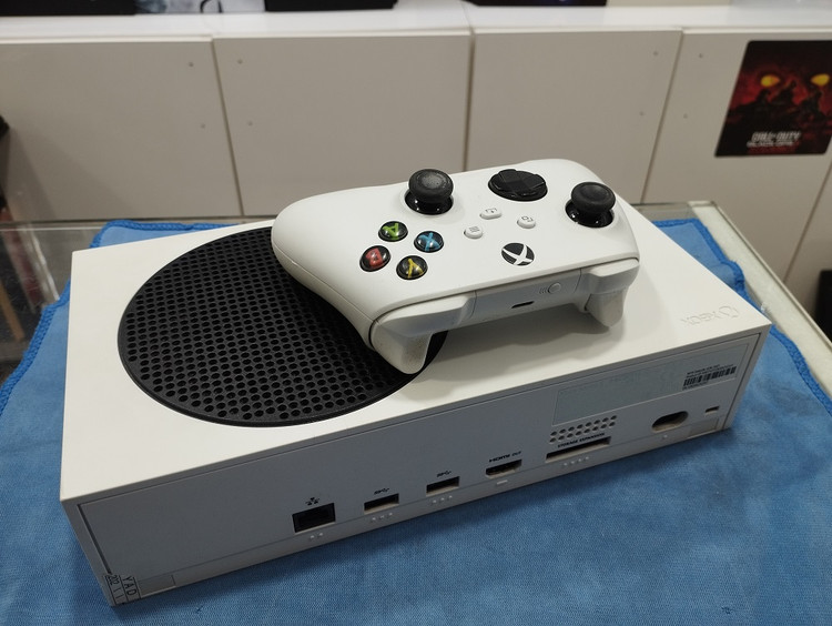 کنسول بازی مایکروسافت XBox Series S، حافظه 512 گیگابایت