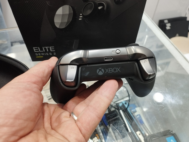 دسته بازی ایکس باکس الیت کارکرده اصلی XBox Elite Sereis 2 Controler رنگ مشکی