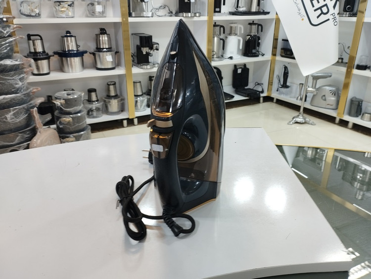 اتو بخار بلک کوکر 2200 وات مدل BC88SL
