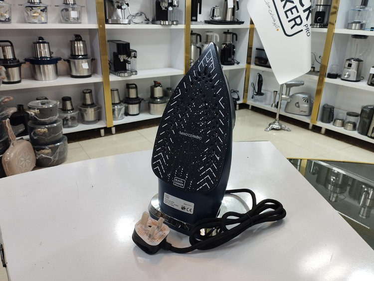 اتو بخار بلک کوکر 2800 وات مدل BC90SL