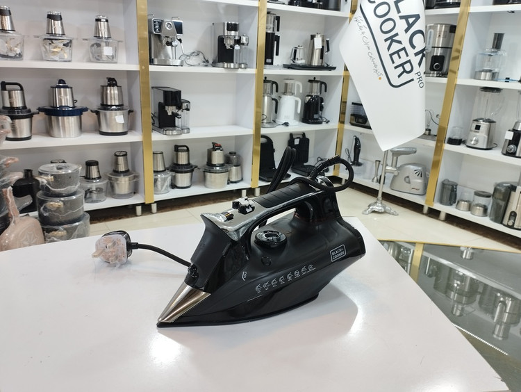 اتو بخار بلک کوکر 2800 وات مدل BC92SL