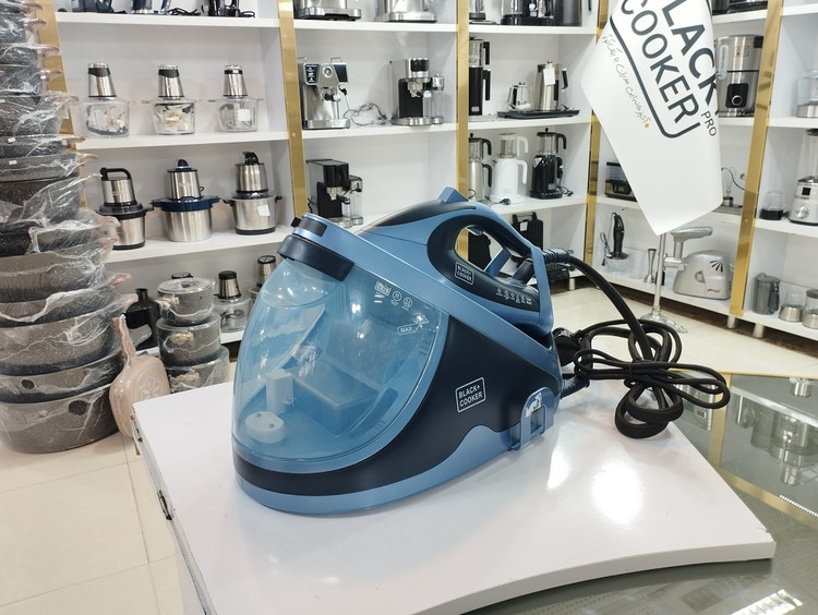 اتو بخار مخزن دار بلک کوکر 2200 وات مدل BC96SL