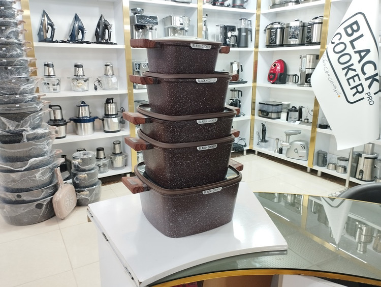 سرویس قابلمه تمام گرانیت 10 پارچه طرح مربع مدل BC-10
