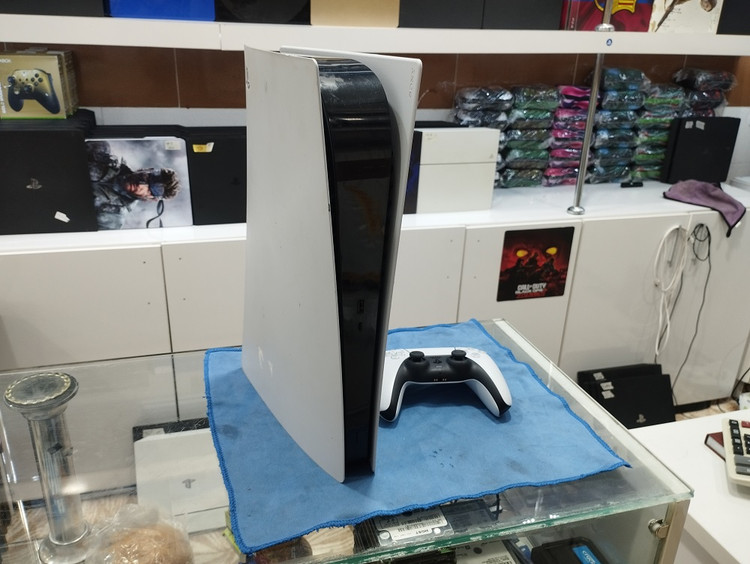 کنسول بازی سونی نسخه دیجیتال PS5 Fat ، حافظه 825 گیگابایت سری کپی خور