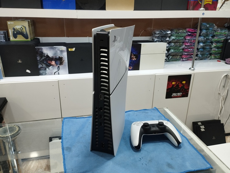 کنسول بازی سونی نسخه دیجیتال PS5 Slim ، حافظه یک ترابایت سری کپی خور