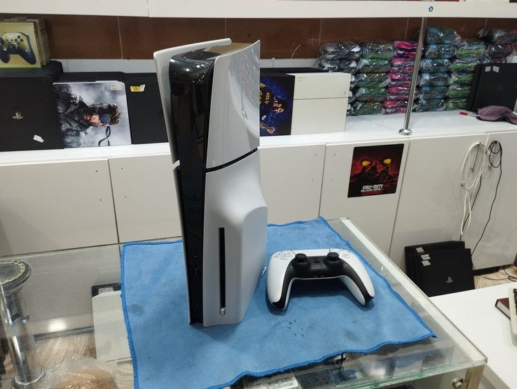 کنسول بازی سونی نسخه استاندارد PS5 Slim ، حافظه یک ترابایت سری کپی خور