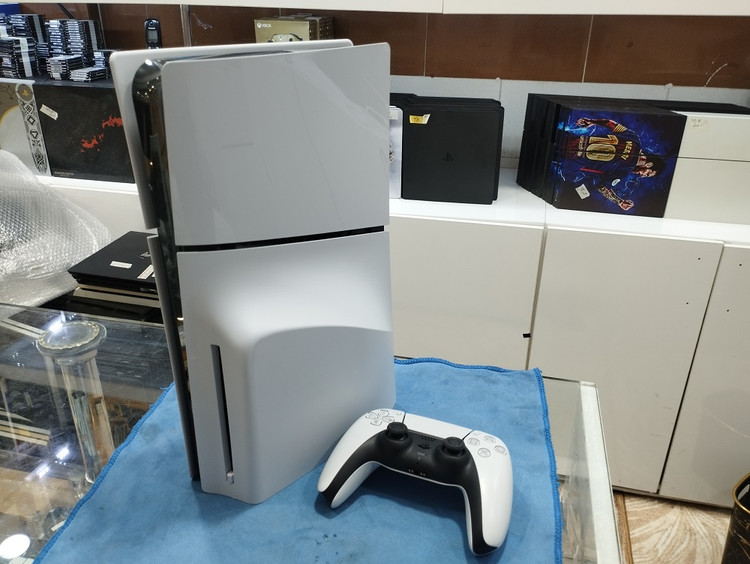 کنسول بازی سونی نسخه استاندارد PS5 Slim ، حافظه یک ترابایت سری کپی خور